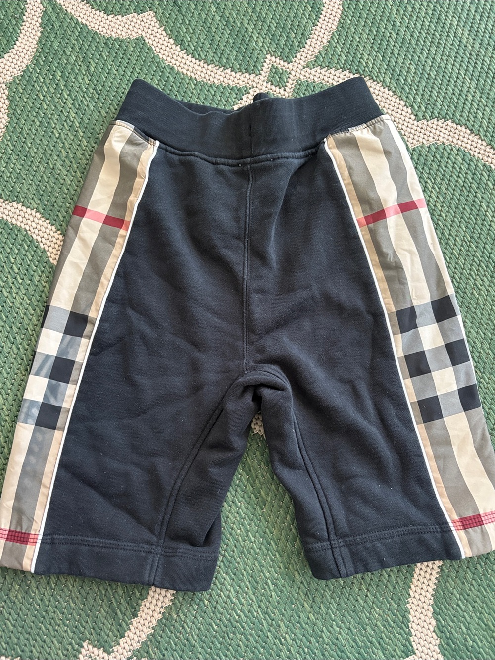 Burberry black Shorts with Iconic Check Panels